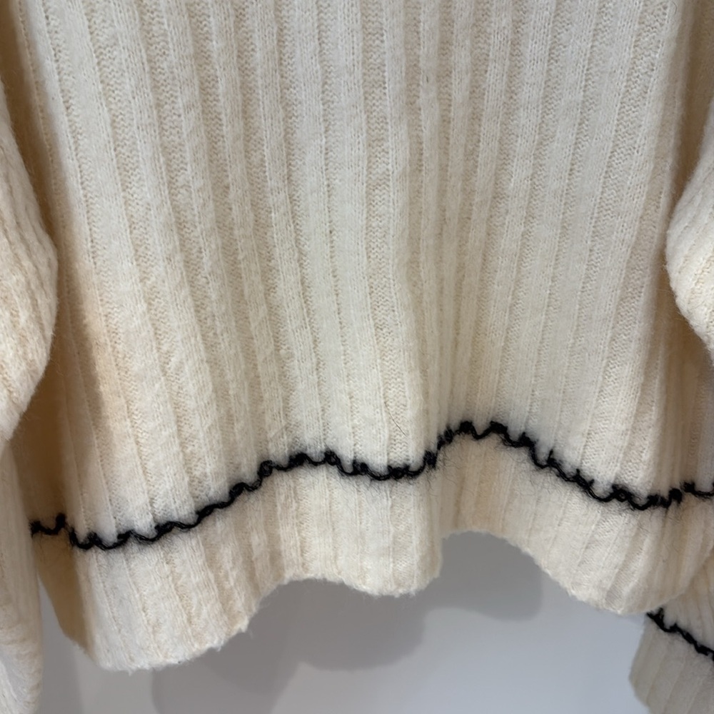 Helmut Lang V Brushed Sweater - Picture 10 of 10